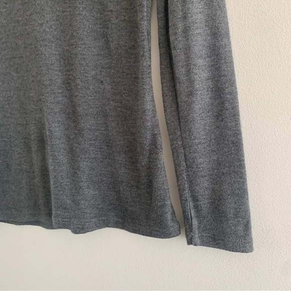 Dynamite Heathered Grey Mock Neck Long Sleeve Top - Picture 7 of 9